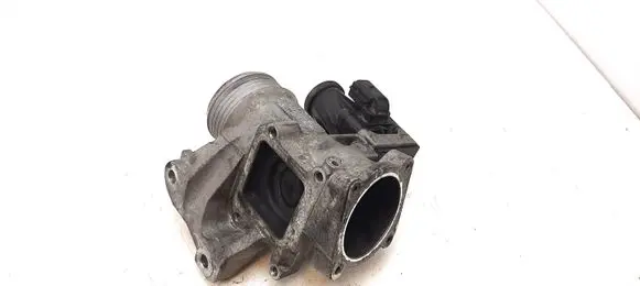 Volvo XC70 EGR valve 30774531