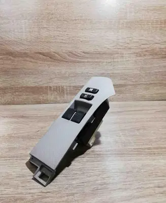 Toyota Yaris Electric window control switch 742310D080