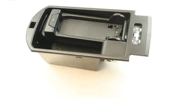 BMW X3 F25 Glove box central console 105010242 B0701210 549061