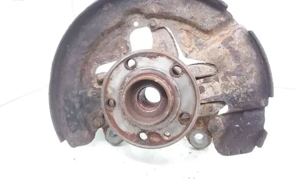 Volvo V70 Front wheel hub spindle knuckle