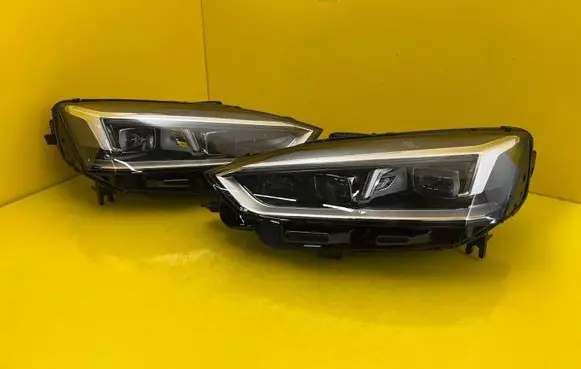 Audi A5 Headlight/headlamp