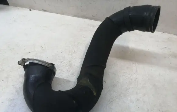 Volkswagen Phaeton Intercooler hose/pipe