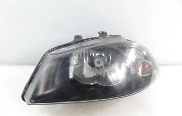 Seat Ibiza III (6L) Headlight/headlamp 