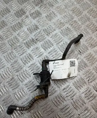 Opel Vivaro Fuel pressure sensor 208853765R 26311A 12524