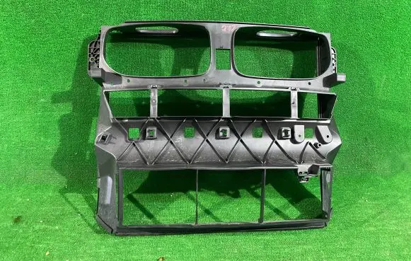 BMW X5 E70 Radiator support slam panel 7222952