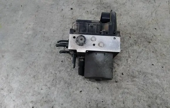 Volkswagen PASSAT B5.5 ABS Pump 4B0614517G