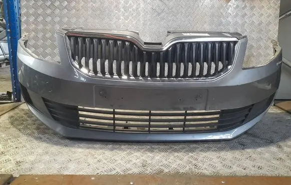 Skoda Octavia Mk3 (5E) Front bumper