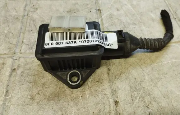 Skoda Superb B5 (3U) ESP acceleration yaw rate sensor 8E0907637A