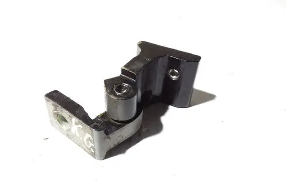 Audi A3 S3 A3 Sportback 8P Rear door upper hinge 8P4833401A
