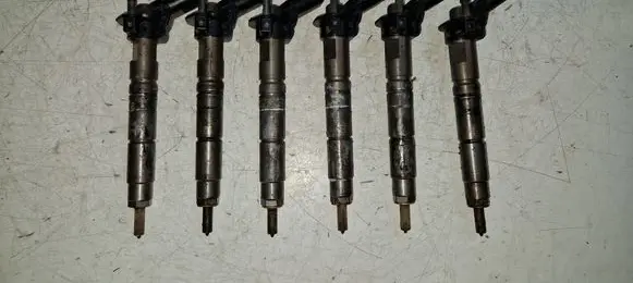 Mercedes-Benz E W212 Fuel injectors set A6420701187