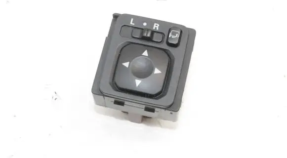 Mitsubishi Pajero Wing mirror switch