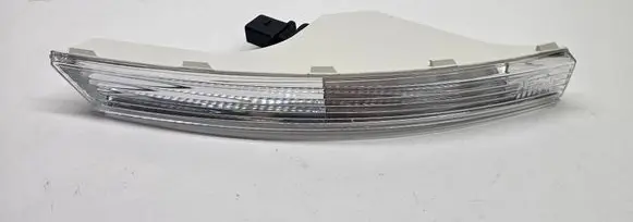 Volkswagen PASSAT B6 Front indicator light 3C0807718C
