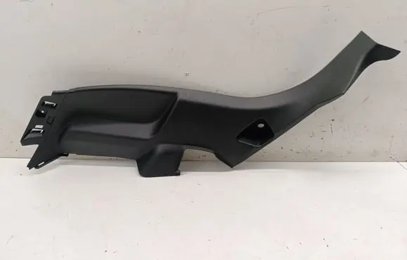 Other sill/pillar trim element