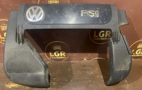 Volkswagen Touran I Engine cover (trim) 06F103925