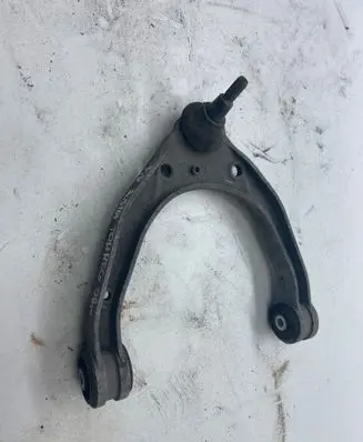 Volkswagen Touareg I Front lower control arm/wishbone 7L0407047B