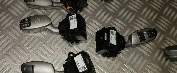BMW 7 E65 E66 Indicator stalk 6959984