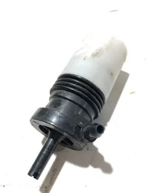 Volvo XC60 Headlight washer pump 
