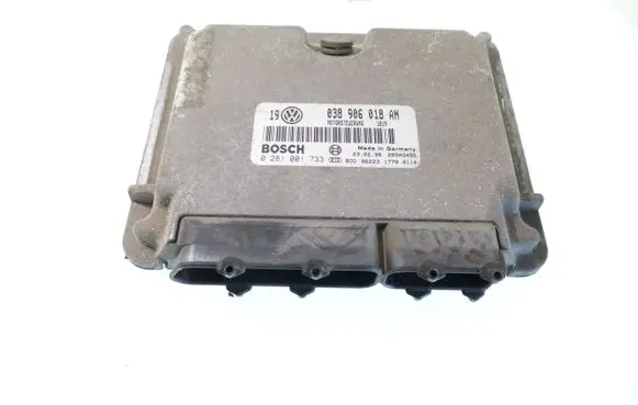 Volkswagen Golf IV Engine control unit/module 038906018