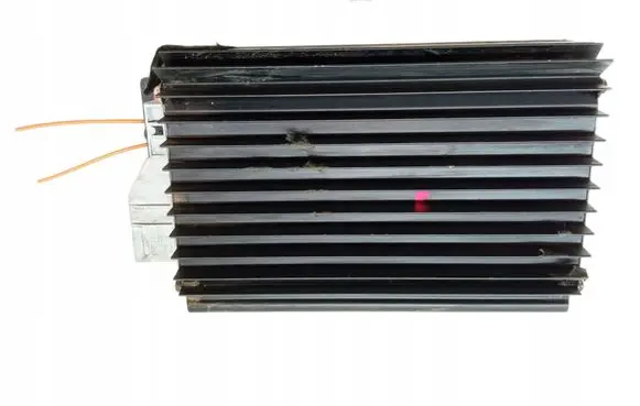 Mercedes-Benz S W220 Sound amplifier 2208200289