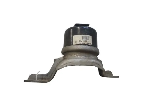 Volvo V60 Engine mount bracket 31330135