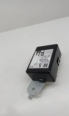 Toyota RAV 4 (XA40) Door control unit/module 8974042050 61B706000