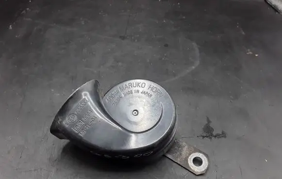 Lexus GS 300 350 430 450H Horn signal E13000094 E130094