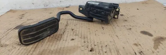 Volkswagen Sharan Accelerator throttle pedal 7M3721603B YM219F836AA 6PV00777003