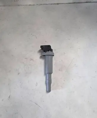 BMW 7 F01 F02 F03 F04 High voltage ignition coil 0221504800