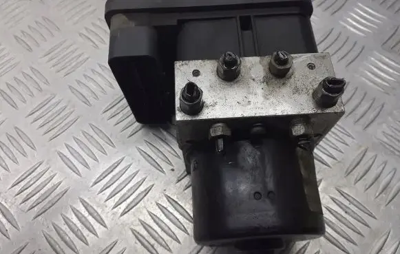 Ford C-MAX I ABS Pump 3M51-2C405-HB