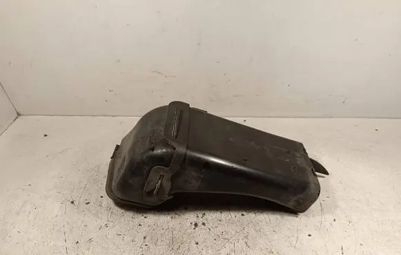 BMW 4 F32 F33 Air intake duct part 7597584