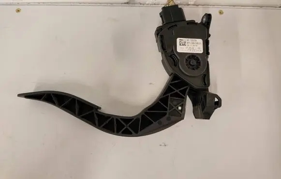 Audi A6 S6 C7 4G Accelerator throttle pedal 8K1723523A 6PV00950521 03112014