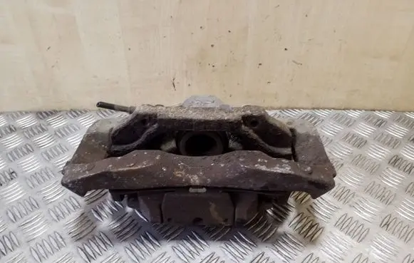 BMW 5 GT F07 Front brake caliper