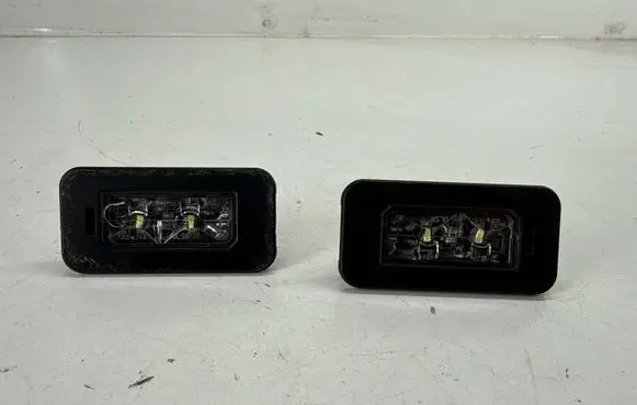 Alfa Romeo Stelvio Number plate light 50550396