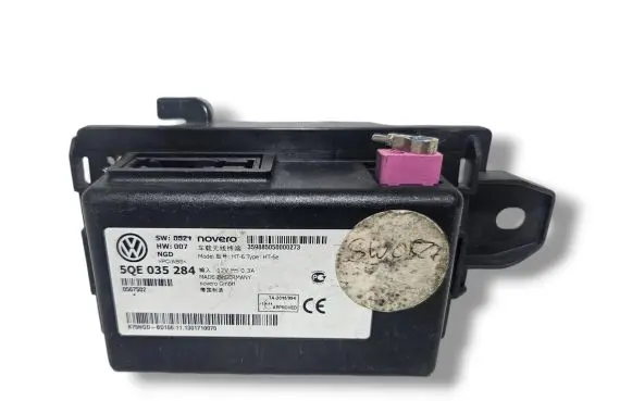 Volkswagen Golf VII Other control units/modules 5QE035284 0567502 359885050000273