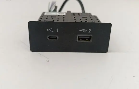 USB socket connector