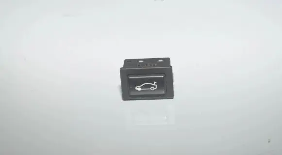 BMW 5 F10 F11 Tailgate/boot open switch button 9200316 61319200316 6921846