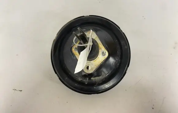 Opel Zafira B Brake booster