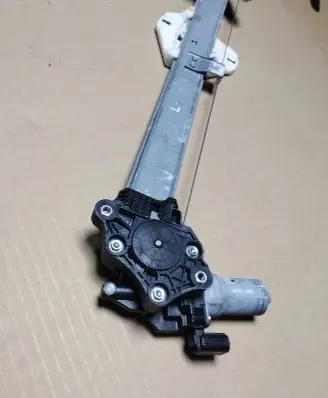 Front door window regulator with motor