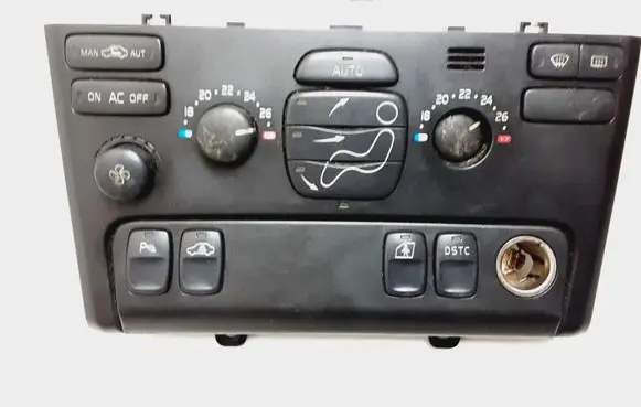 Volvo XC90 Climate control unit 8691876