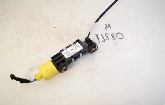 Audi A4 S4 B6 8E 8H Airbag deployment crash/impact sensor 8e0959643a