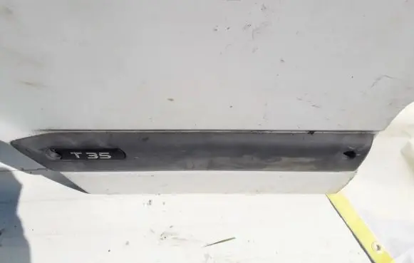 Front door trim (molding)