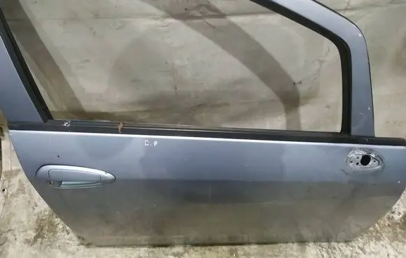 Fiat Grande Punto Front door glass trim molding 