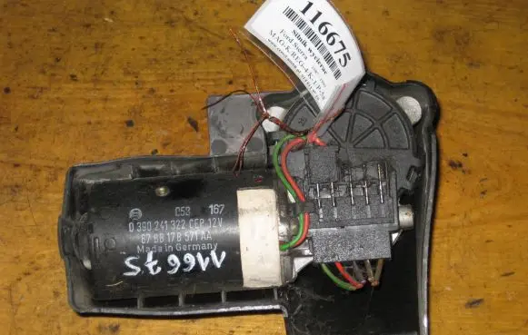 Ford Sierra Front wiper linkage and motor