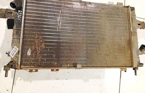 Coolant radiator