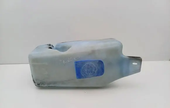 Volkswagen Polo II 86C 2F Windshield washer fluid reservoir/tank 867955453D