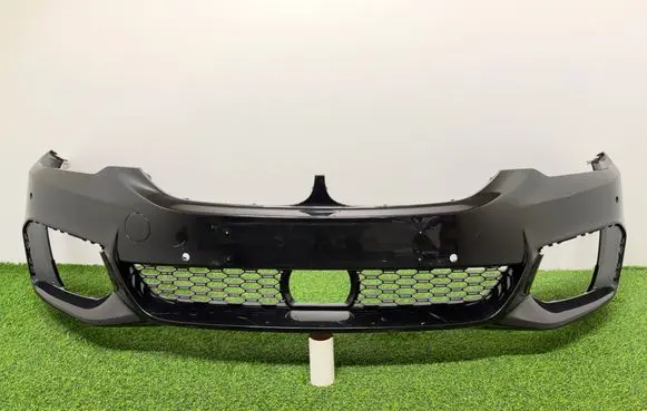 BMW 5 G30 G31 G38 Front bumper 8064928