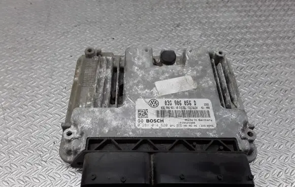 Volkswagen Golf V Engine control unit/module 0281014620 03G906056D