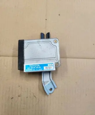 Toyota Land Cruiser (HDJ90) ABS control unit/module 8954060100 1531106026