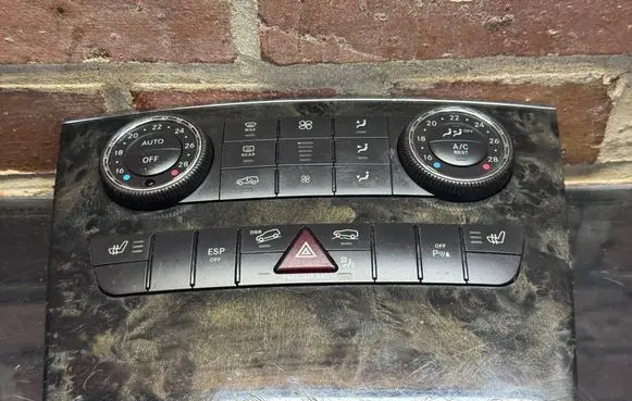 Mercedes-Benz GLC X253 C253 Climate control unit A2518707289 5HB96491433 A2518205089