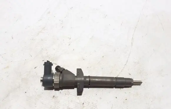 Renault Master II Fuel injector 8200112289